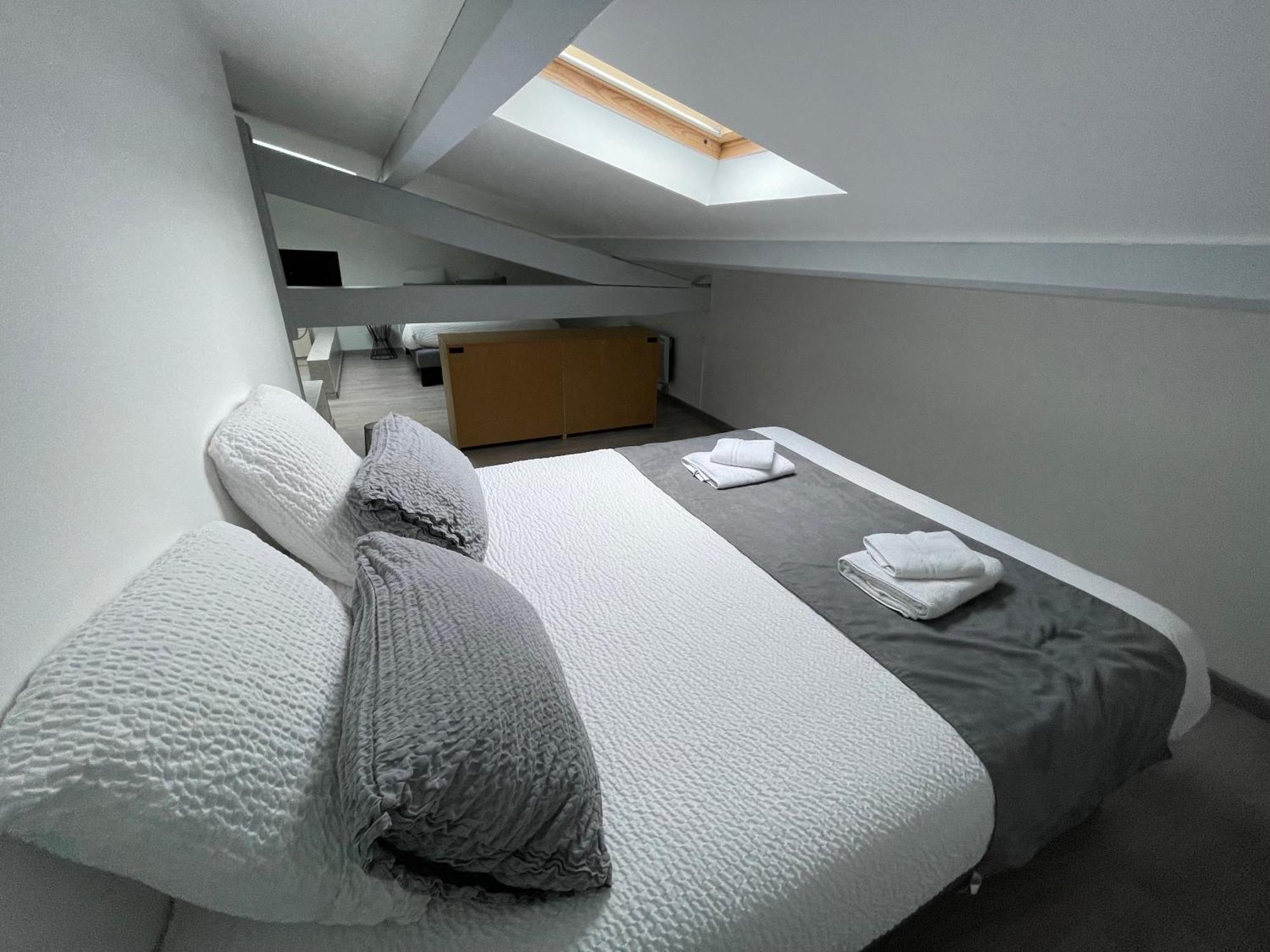 Hotel Paris Madrid Lesperon  Ngoại thất bức ảnh